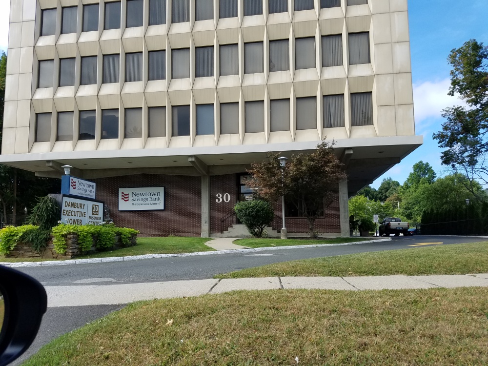 Newtown Savings Bank - Danbury 01