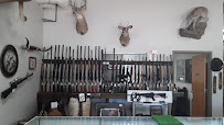 Gray's Jewelry Gun and Pawn 04