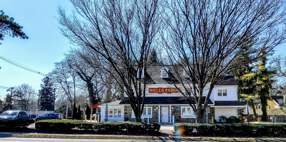 Wells Fargo Bank 01