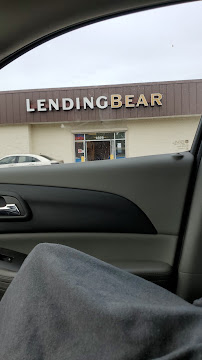 Lending Bear 04