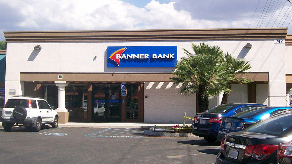 Banner Bank 01