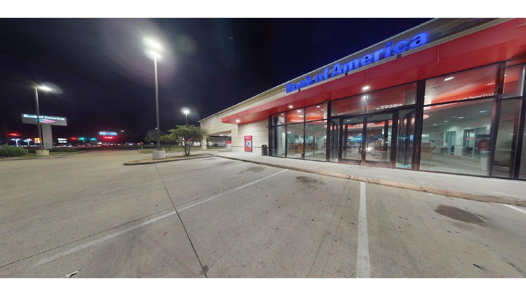 Bank of America (with Drive-thru services) 01