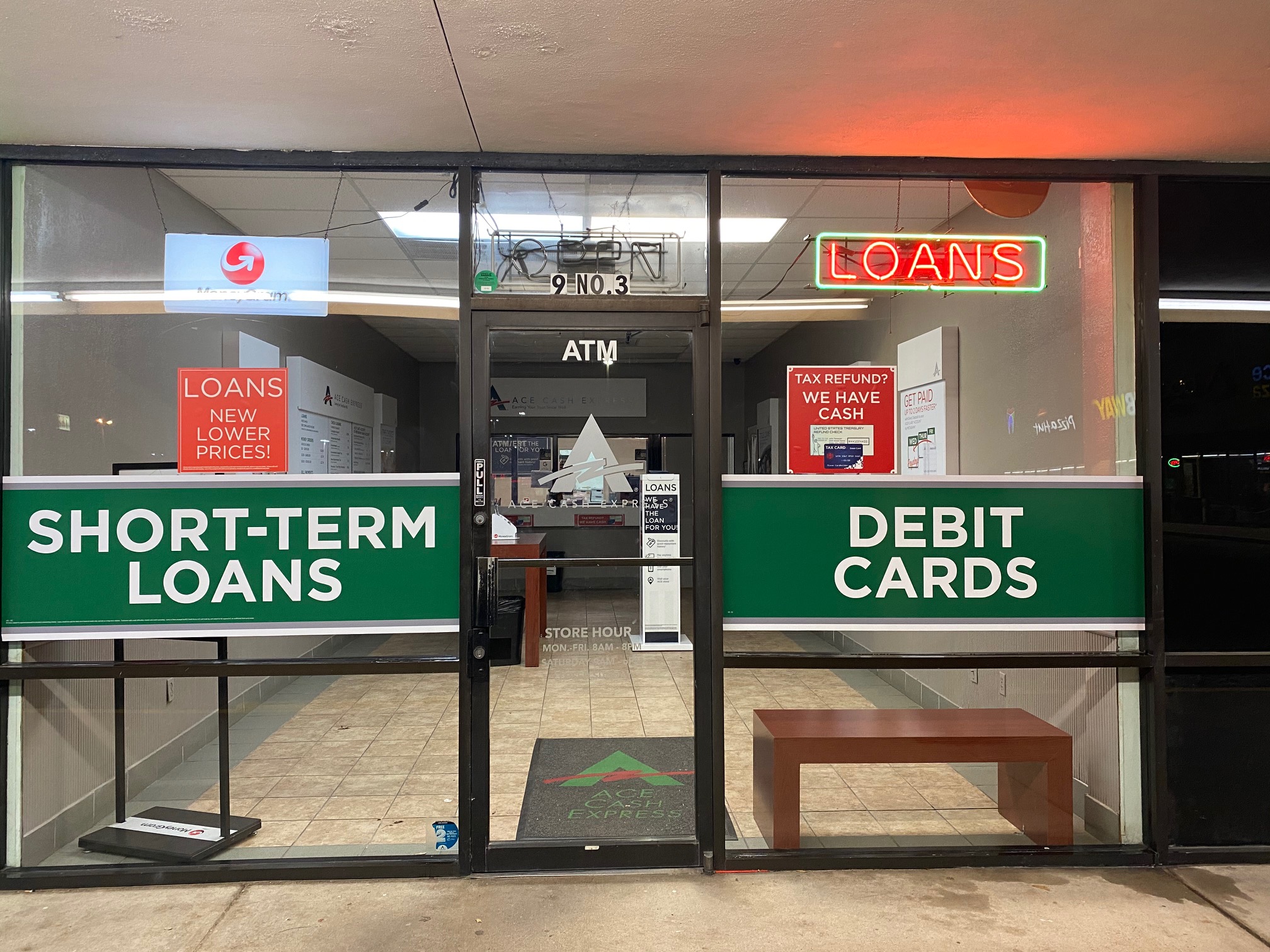 ACE Cash Express 01