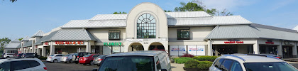 Bank of America (with Drive-thru ATM) 02