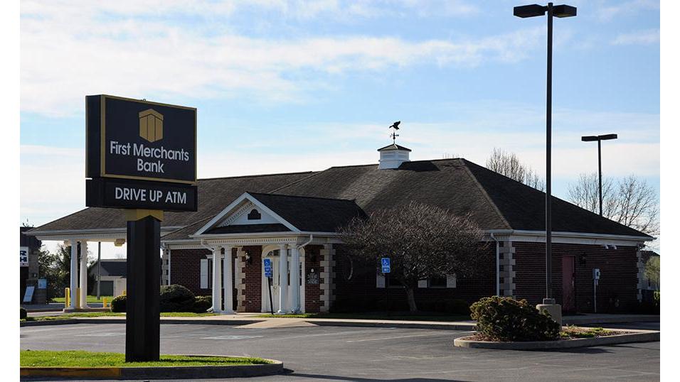 First Merchants Bank 01