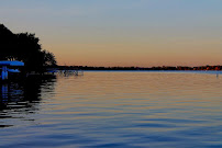 RE/MAX Lakes Realty 03