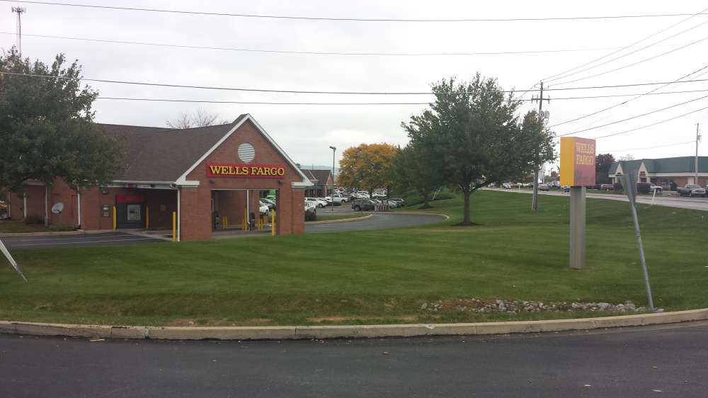 Wells Fargo Bank 01