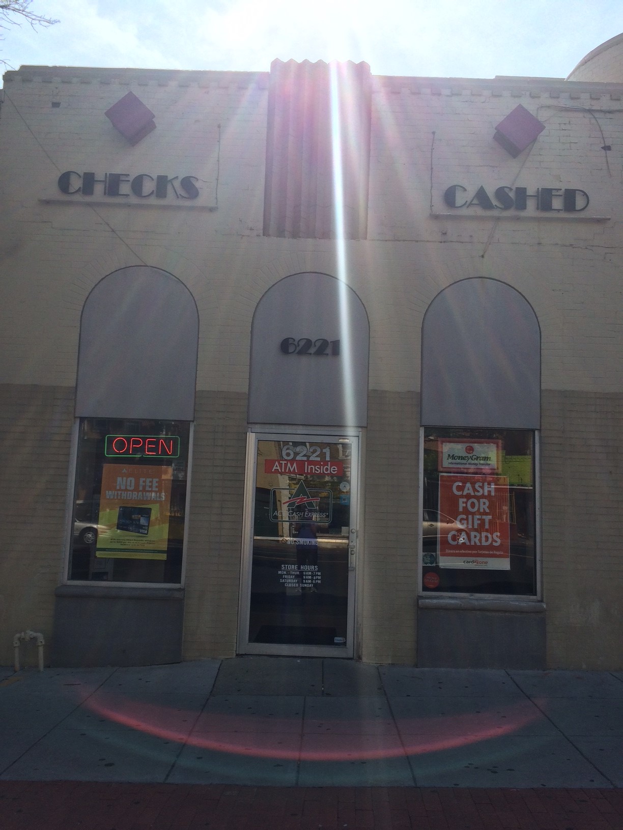 ACE Cash Express 01