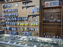Tabor's Pawn Shop 02