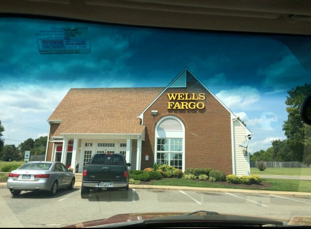 Wells Fargo Bank 01