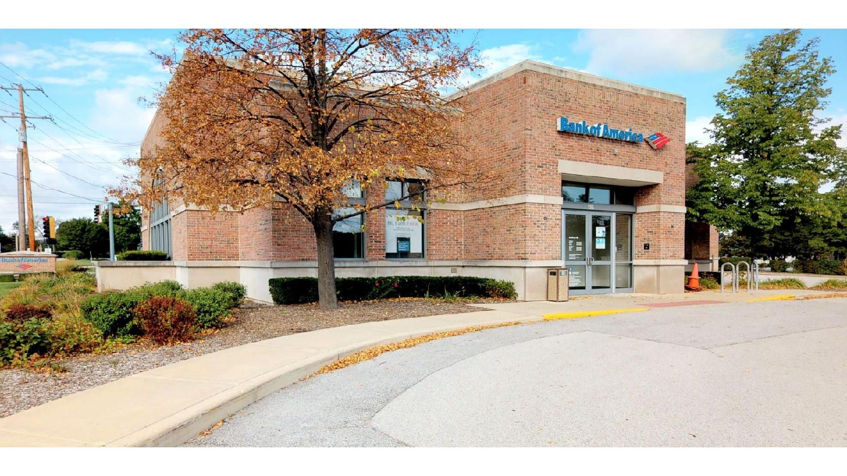 Bank of America (with Drive-thru services) 01