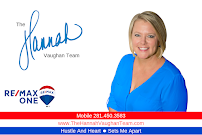 The Hannah Vaughan Team with RE/MAX ONE Premier 02
