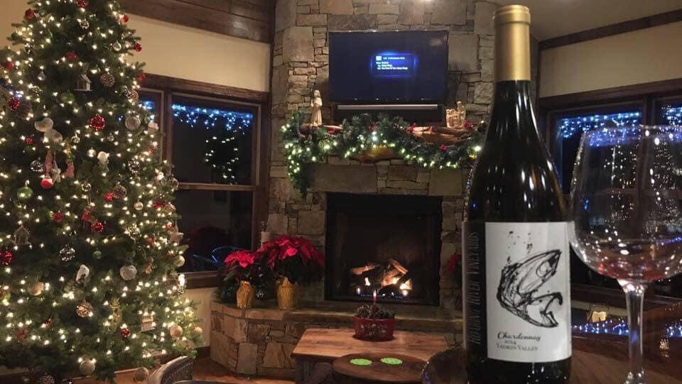 Roaring River Vineyards 01