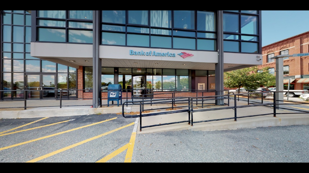 Bank of America (with Drive-thru ATM) 01