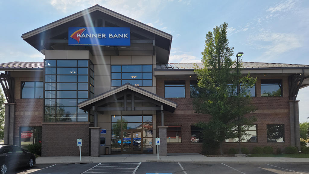 Banner Bank 01