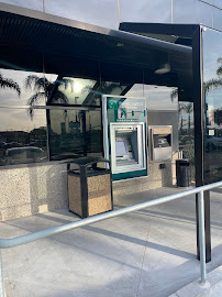 Bank of the West 02