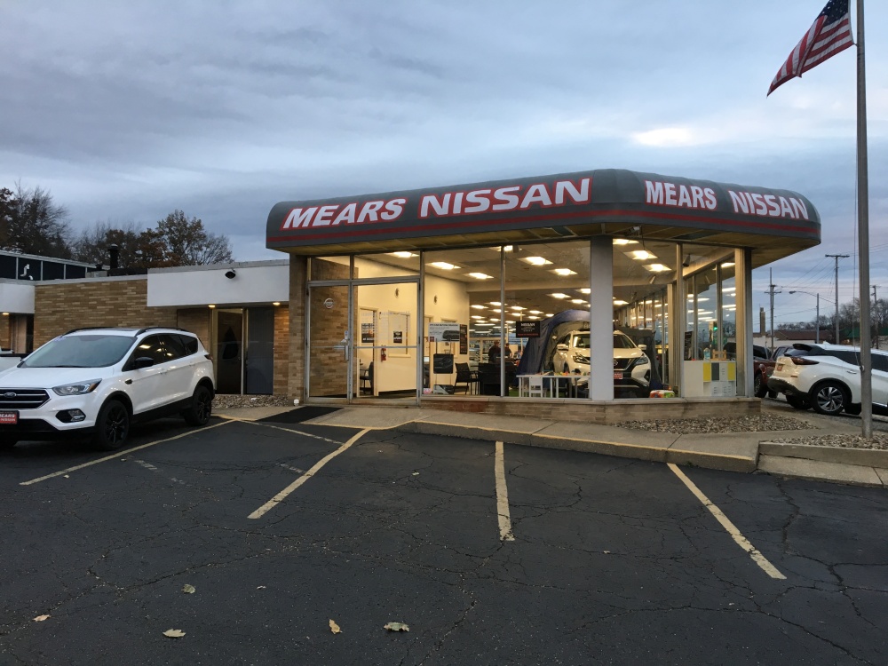 Mears Nissan 01