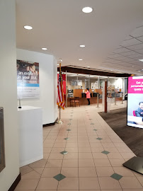Bank of America (with Drive-thru ATM) 03