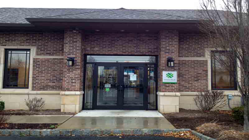 Investors Bank 01