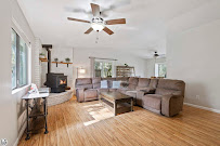 Robin Rowland, Realtor, Berkshire Hathaway Home Services 01