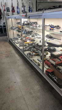 MetroPawn 04