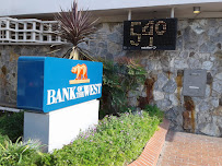 Bank of the West 02