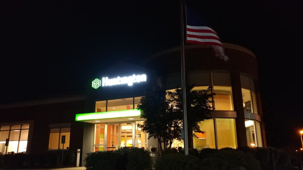 Huntington Bank 01