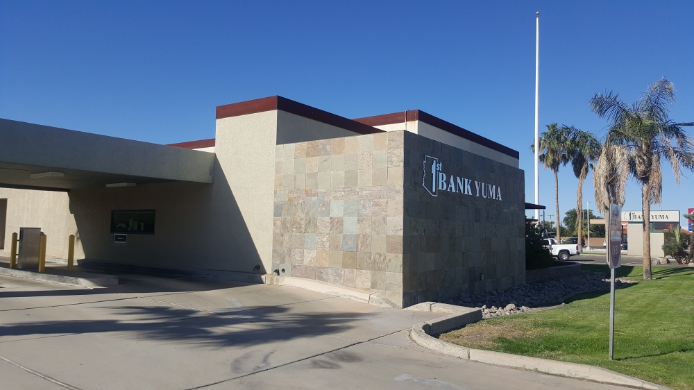 1st Bank Yuma 01