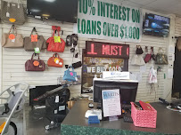 Bayou Pawn 03