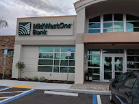 MidWestOne Bank 01