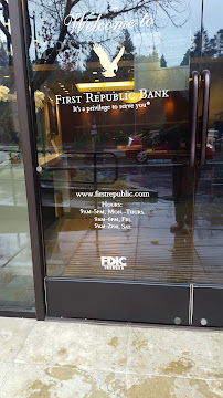 First Republic Bank 04