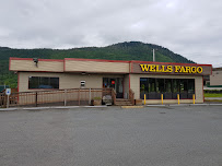 Wells Fargo Bank 01