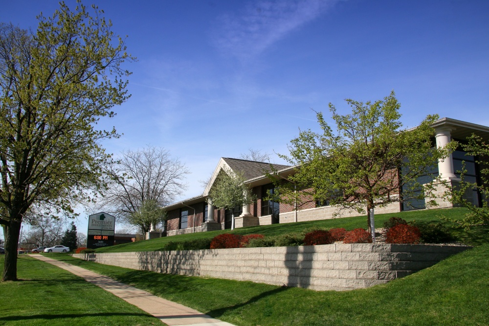 Premier Investments of Iowa, Inc. 01