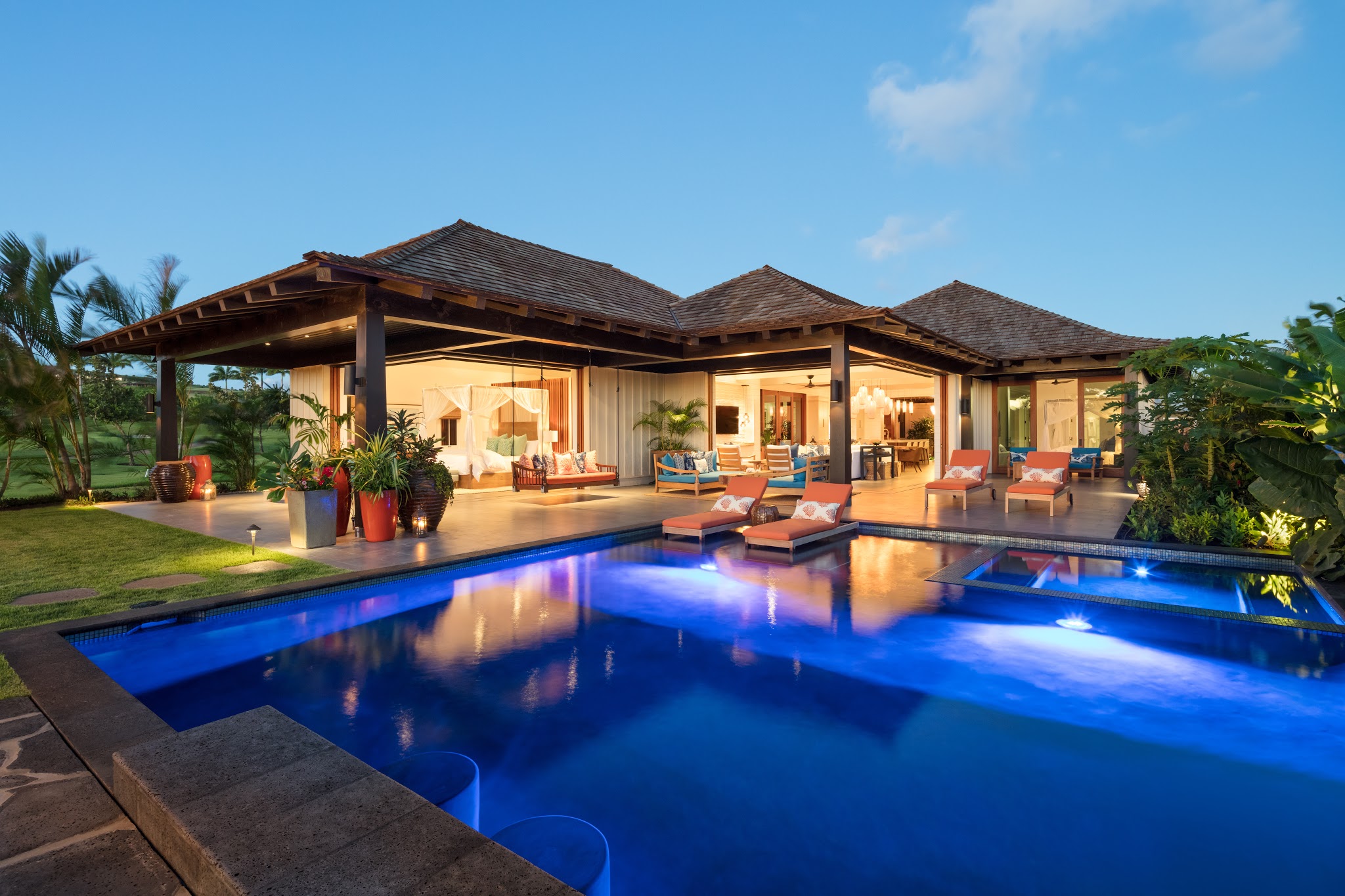 Alekona Kauai Vacation Rentals 01