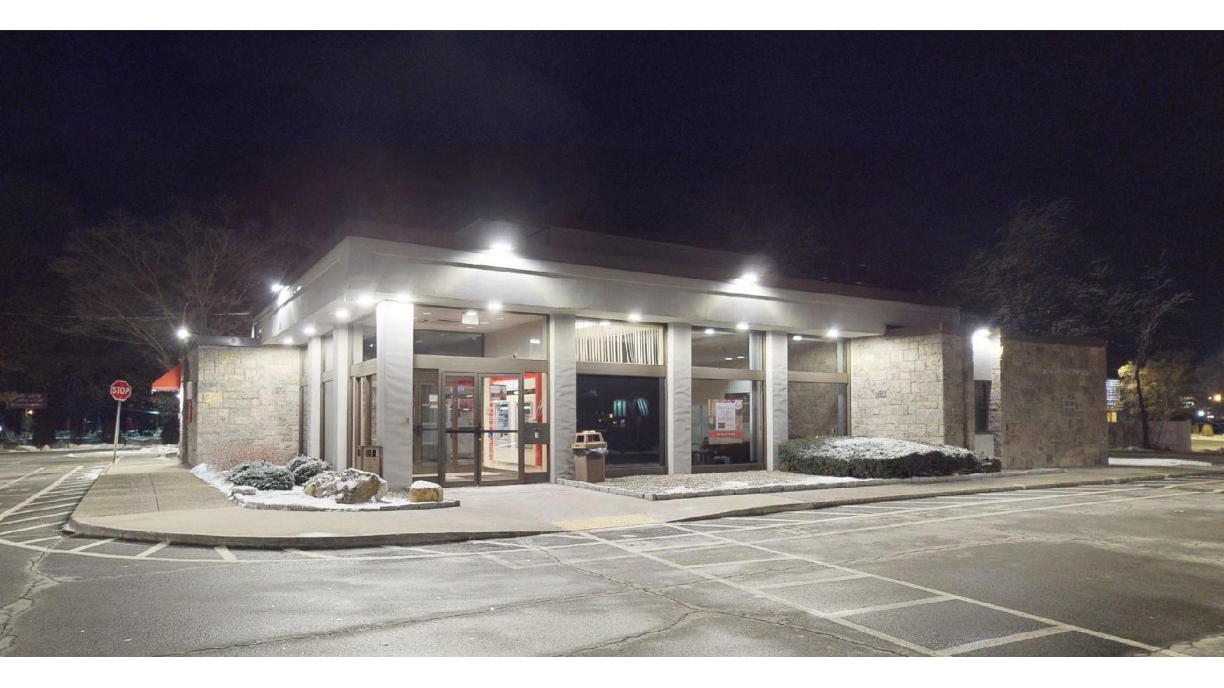 Bank of America (with Drive-thru ATM) 01