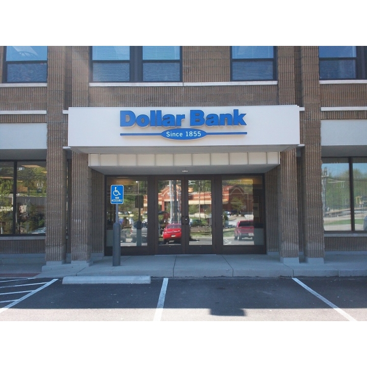 Dollar Bank 01