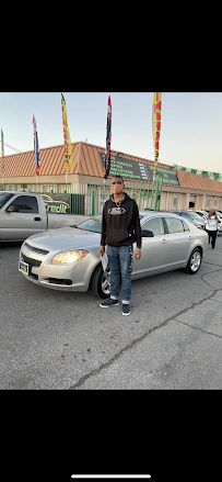 Auto Credit Center 04