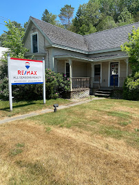 Re/Max All Seasons Realty-Lyndonville 03