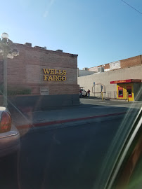 Wells Fargo Bank 02