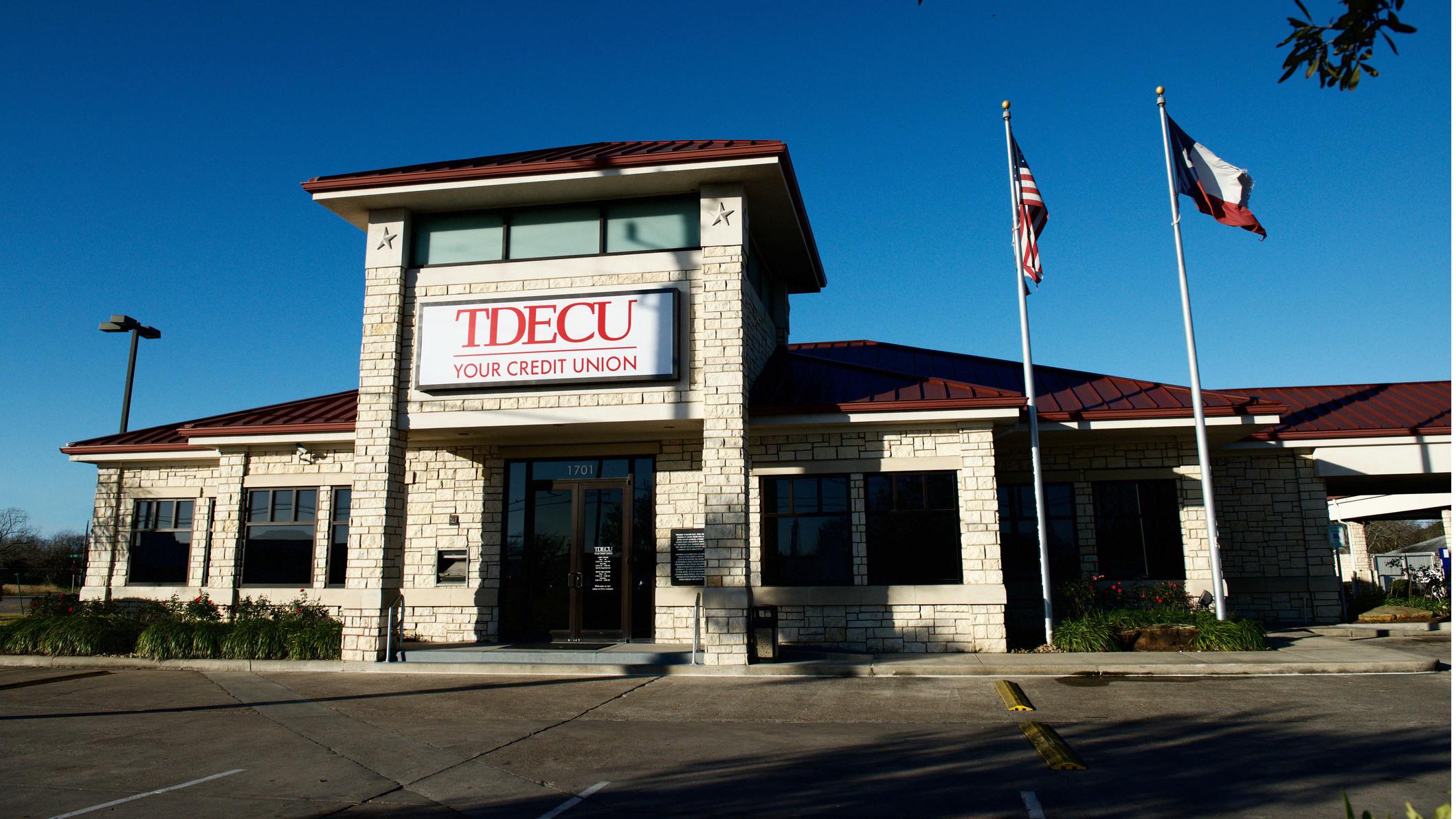TDECU Freeport 01