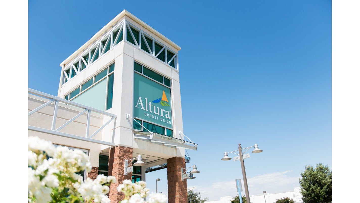 Altura Credit Union 01