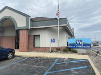 Fifth Third Bank & ATM 02