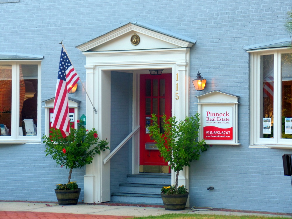 Pinnock Real Estate 01