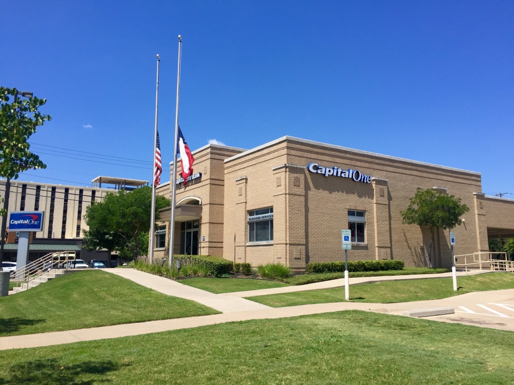 Capital One ATM 01
