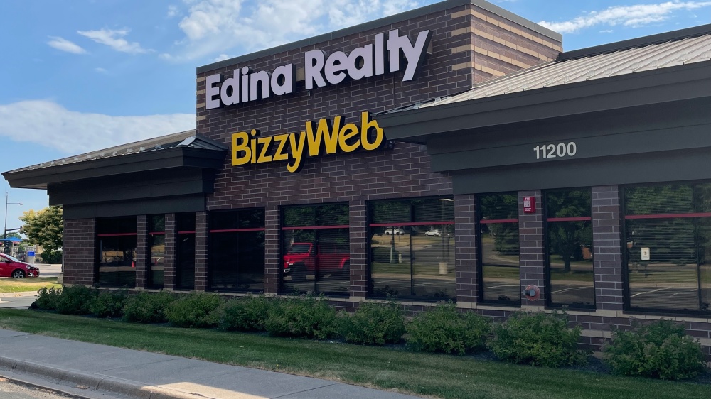 Edina Realty 01