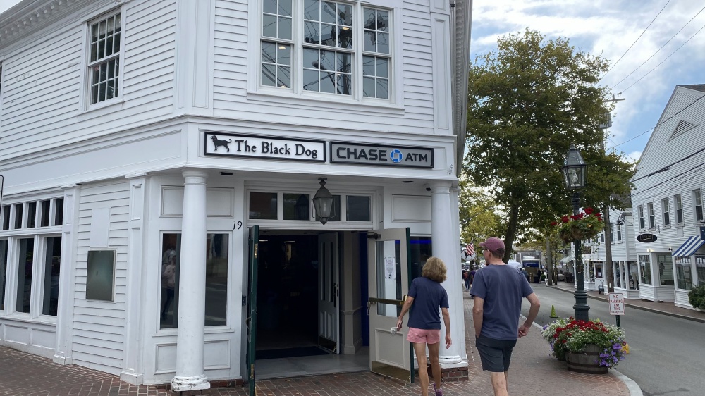 Chase ATM 01