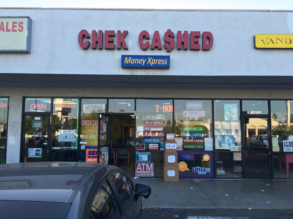 Money Xpress Check Cashing & Auto Registration 01
