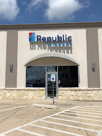 Republic Finance 04