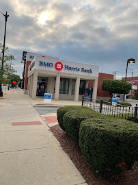 BMO Harris Bank 01