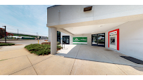 Bank of America (with Drive-thru services) 01